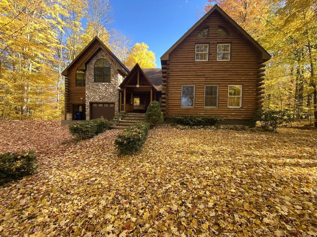 Rustic Log Cabin Retreat